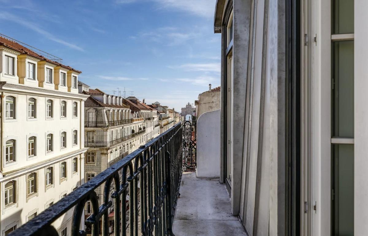 Lisbon Beautiful 2 Bedroom Apartment With Views In Rua Augusta Lisbon Bagian luar foto