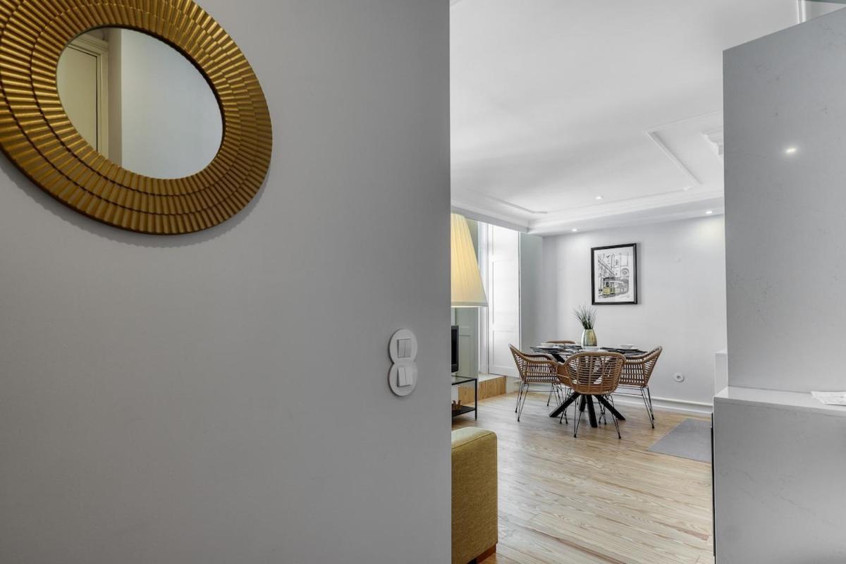 Lisbon Beautiful 2 Bedroom Apartment With Views In Rua Augusta Lisbon Bagian luar foto